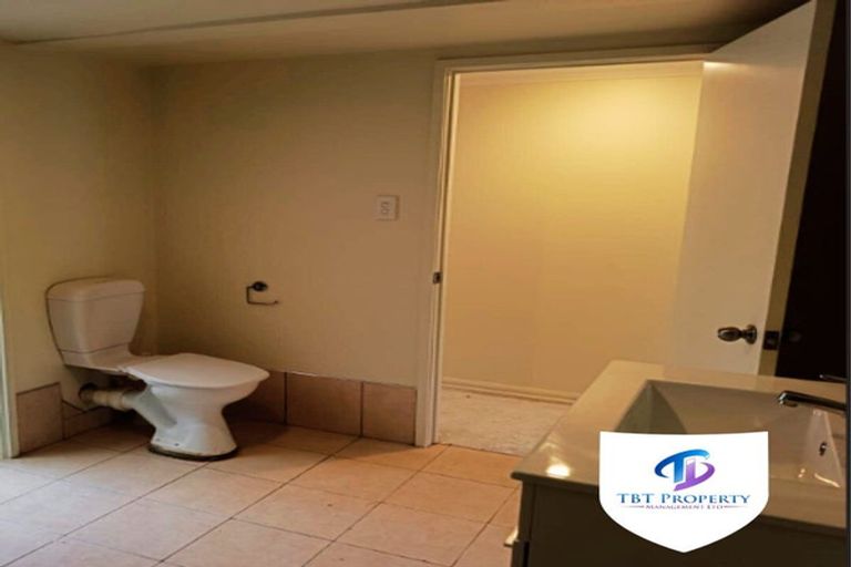 Photo of property in 27 Burndale Terrace, Manurewa, Auckland, 2102