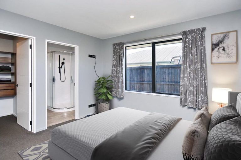 Photo of property in 36 Minerva Crescent, Woodend, 7610