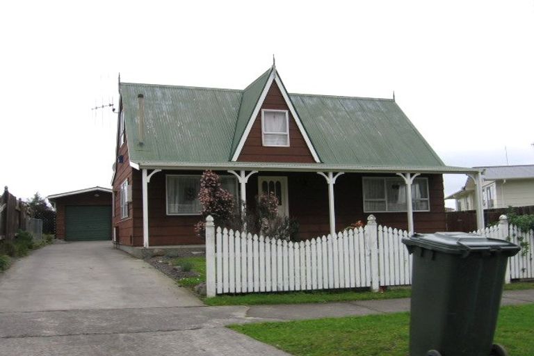 Photo of property in 50 Rhodes Drive, Kelvin Grove, Palmerston North, 4414