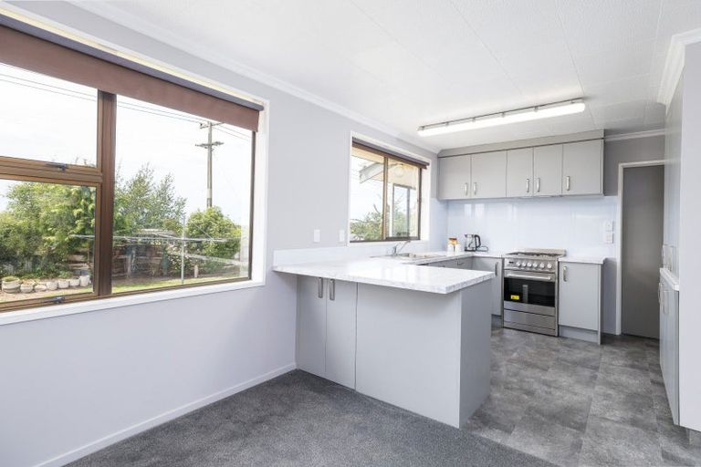 Photo of property in 2418 Waimate Highway, Makikihi, Waimate, 7980