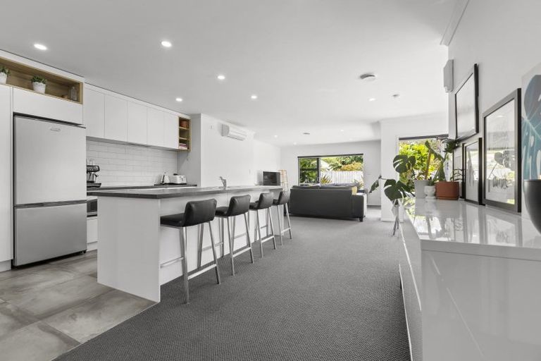 Photo of property in 518a Manutahi Road, Lepperton, New Plymouth, 4373