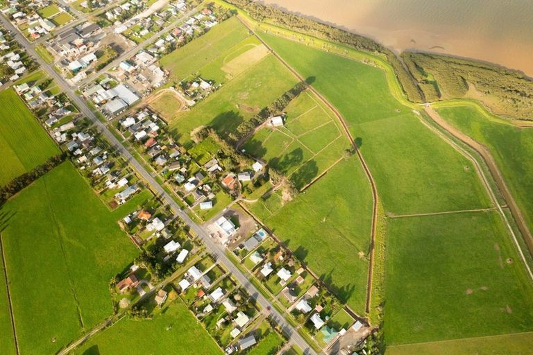 Photo of property in 63 Jellicoe Street, Ruawai, 0530