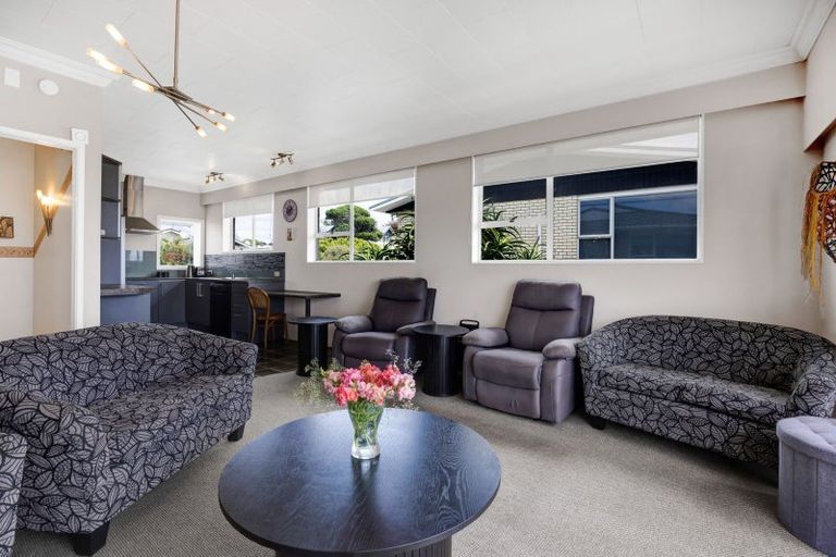 Photo of property in 4/9 Hine Street, New Plymouth, 4310
