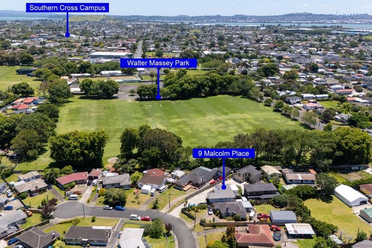 Photo of property in 9 Malcolm Place, Mangere East, Auckland, 2024