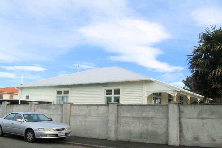 Photo of property in 10 Selwyn Road, Hospital Hill, Napier, 4110