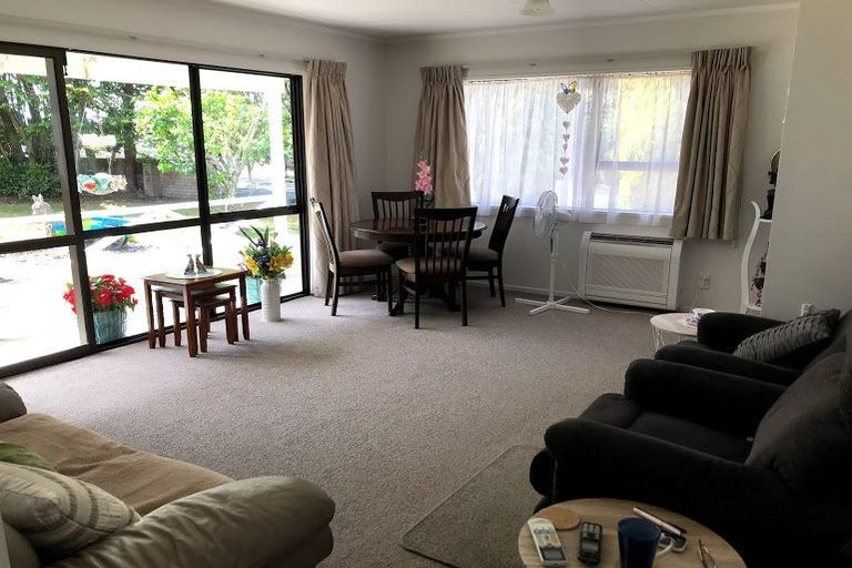 Photo of property in 2 Kingfisher Way, Te Kowhai, Hamilton, 3288