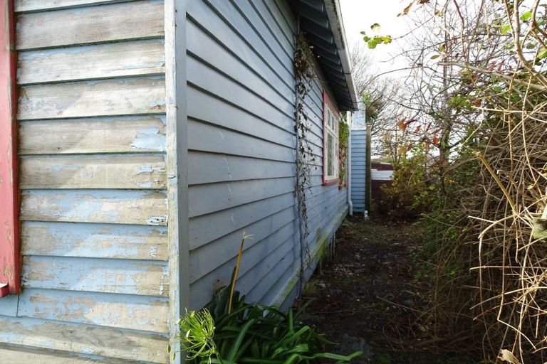 Photo of property in 36 Brown Street, Strathern, Invercargill, 9812