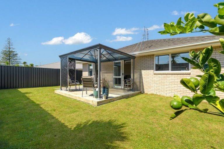 Photo of property in 84 Sentinel Avenue, Omokoroa, 3114