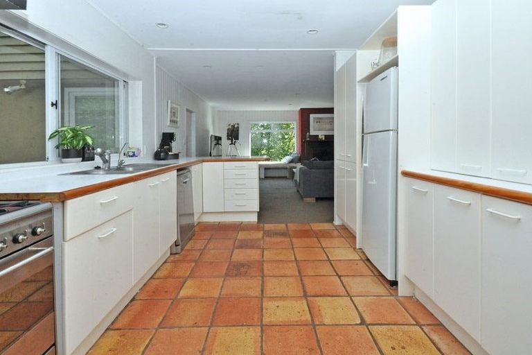 Photo of property in 82 Upper Harbour Drive, Greenhithe, Auckland, 0632