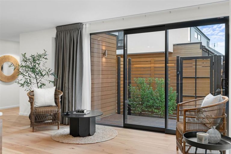 Photo of property in 6/20 Darvel Street, Riccarton, Christchurch, 8011