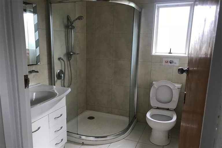 Photo of property in 1/182 Shirley Road, Papatoetoe, Auckland, 2025