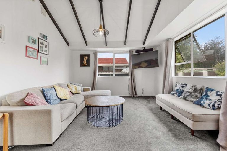 Photo of property in 28 Hodgkins Street, Pukehangi, Rotorua, 3015