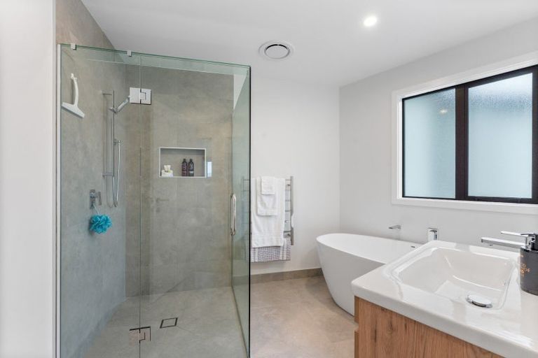 Photo of property in 18 Ranfurly Road, Pahiatua, 4984