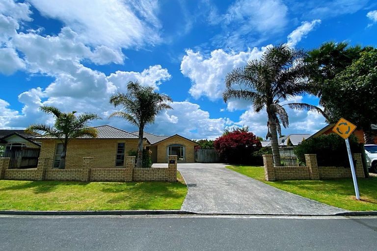 Photo of property in 4 Shiraz Place, Rototuna, Hamilton, 3210