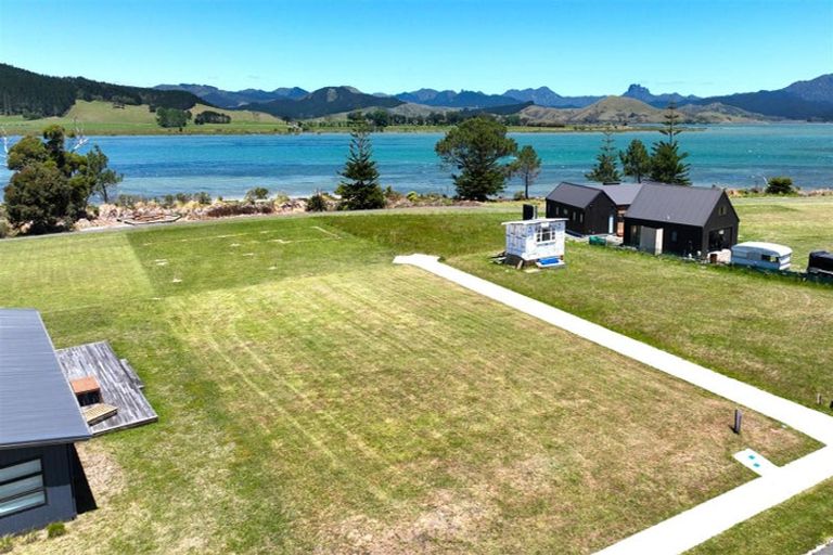 Photo of property in 26 Taniwha Place, Matarangi, 3592