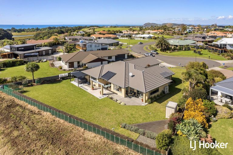 Photo of property in 14 Sea Vista, Athenree, Katikati, 3177