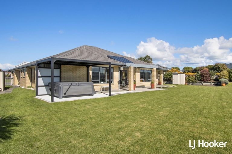 Photo of property in 14 Sea Vista, Athenree, Katikati, 3177