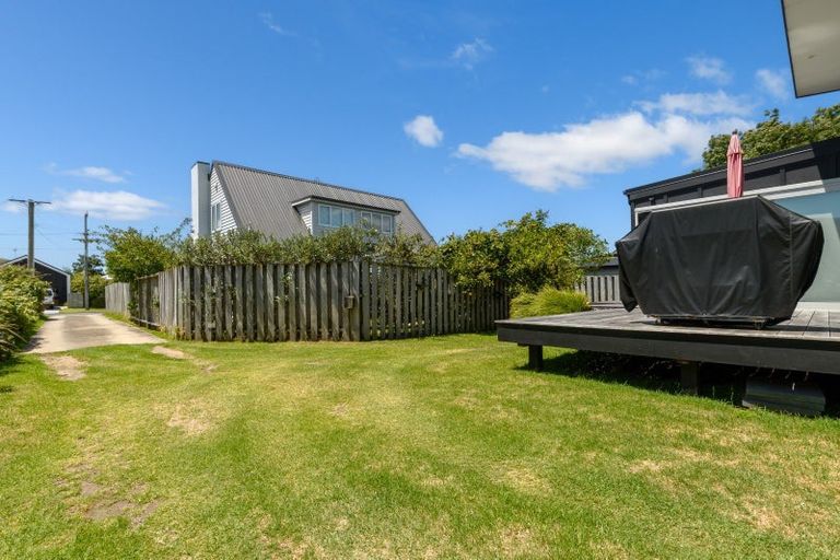 Photo of property in 8b Ngatai Road, Otumoetai, Tauranga, 3110