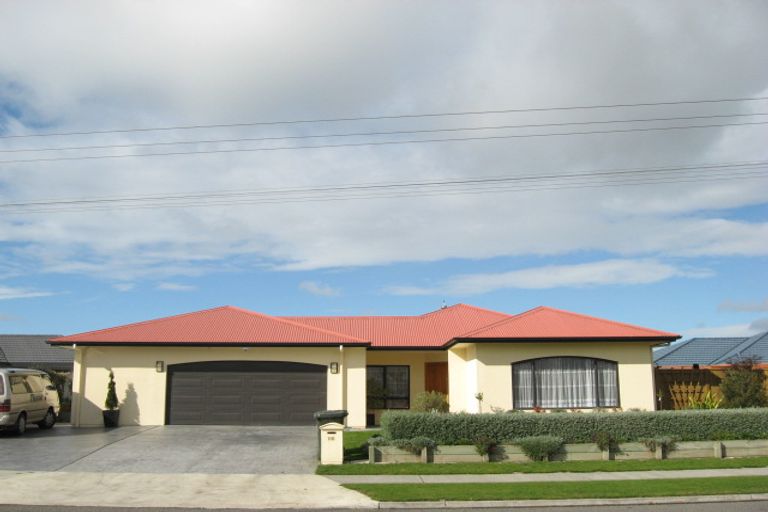 Photo of property in 110 Brookvale Road, Havelock North, 4130