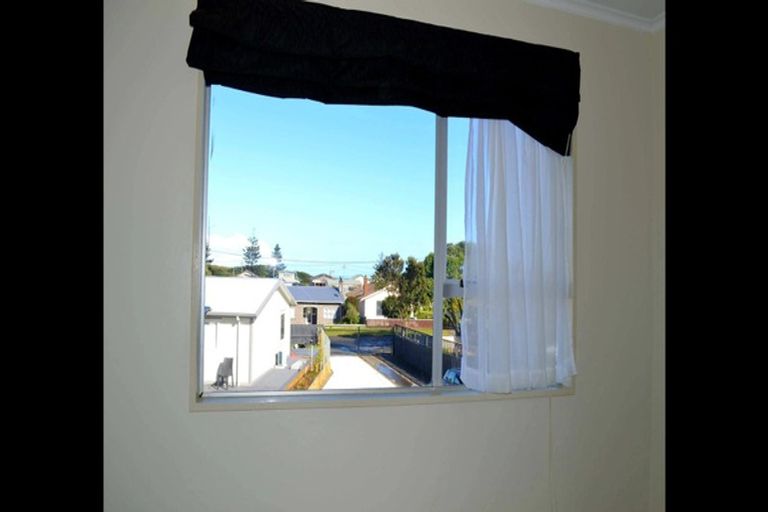 Photo of property in 10a Karaka Street, Castlecliff, Whanganui, 4501