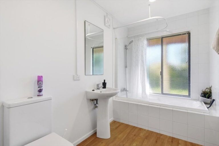 Photo of property in 9 Astor Place, Welcome Bay, Tauranga, 3112