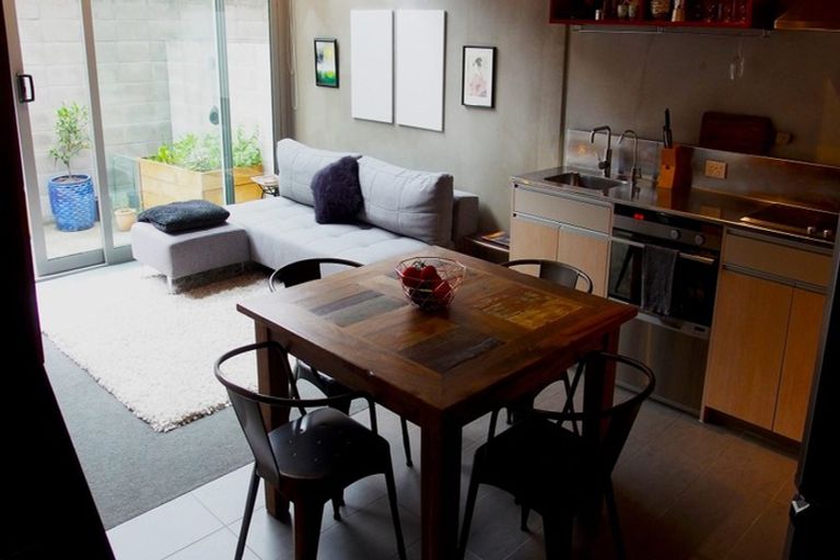 Photo of property in Tattoo Apartments, 15/42 Abel Smith Street, Te Aro, Wellington, 6011