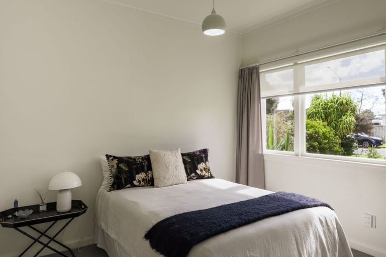 Photo of property in 127 Nuffield Avenue, Marewa, Napier, 4110