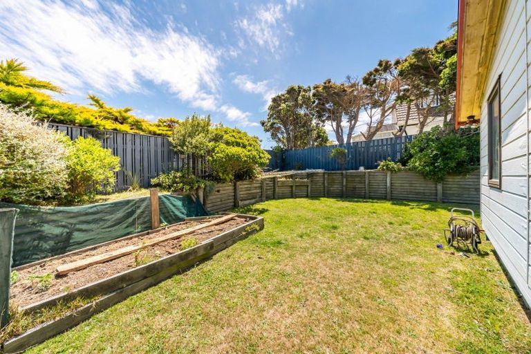 Photo of property in 174 Buckley Road, Southgate, Wellington, 6023