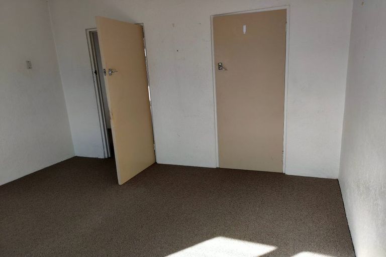 Photo of property in 12 Milton Street, Gore, 9710