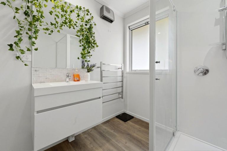 Photo of property in 204a Darraghs Road, Brookfield, Tauranga, 3110