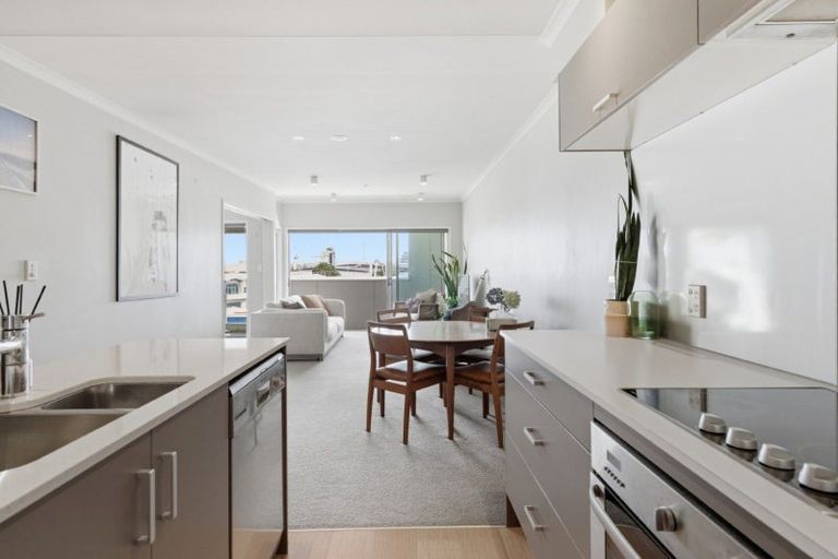 Photo of property in 303/277 Maunganui Road, Mount Maunganui, 3116