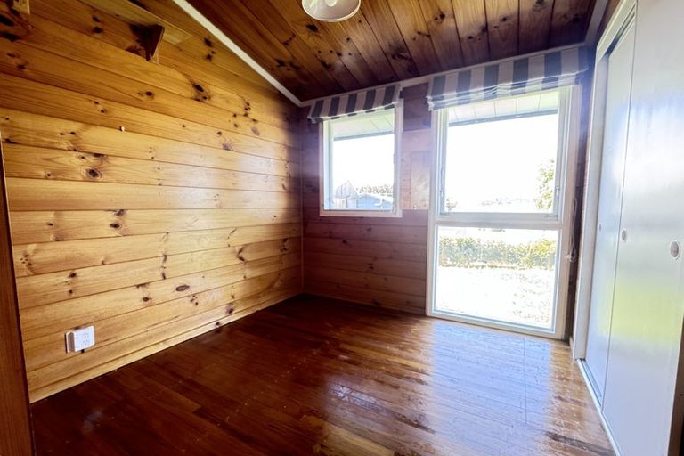 Photo of property in 86a Hastings Street, Halcombe, 4779