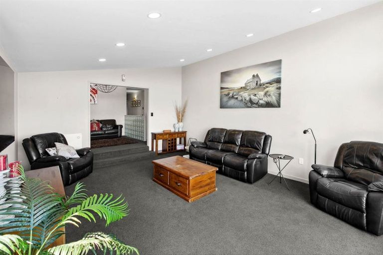 Photo of property in 89 South Road, Blagdon, New Plymouth, 4310