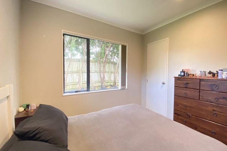 Photo of property in 19 Mona Vale, West Harbour, Auckland, 0618