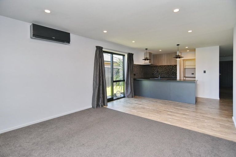 Photo of property in 36 Minerva Crescent, Woodend, 7610