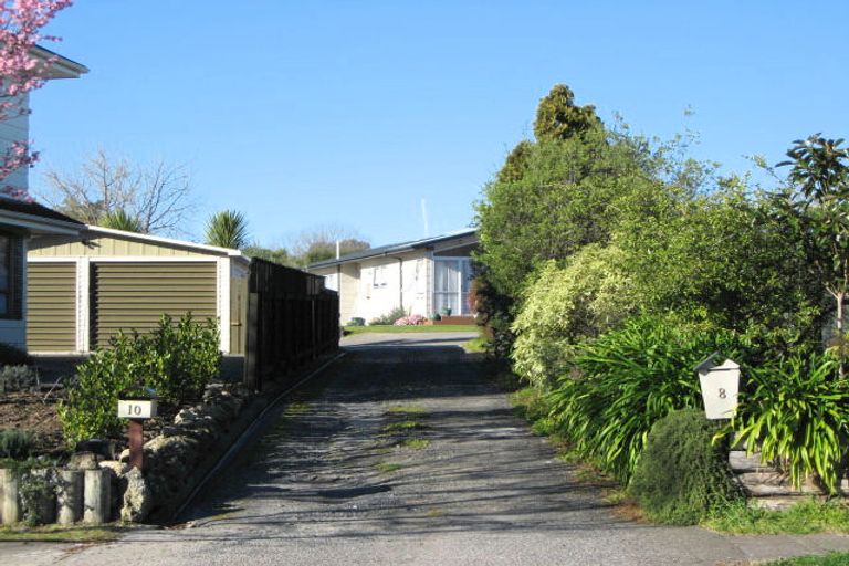 Photo of property in 10 Kaweka Place, Havelock North, 4130