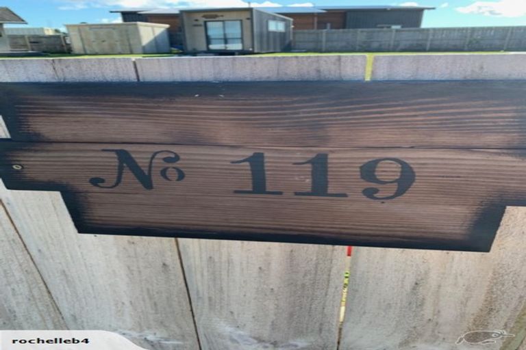 Photo of property in 119 Rangiora Crescent, Matarangi, Whitianga, 3592