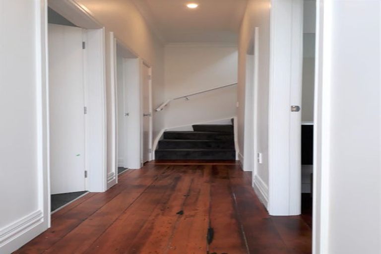 Photo of property in 88 Overtoun Terrace, Hataitai, Wellington, 6021