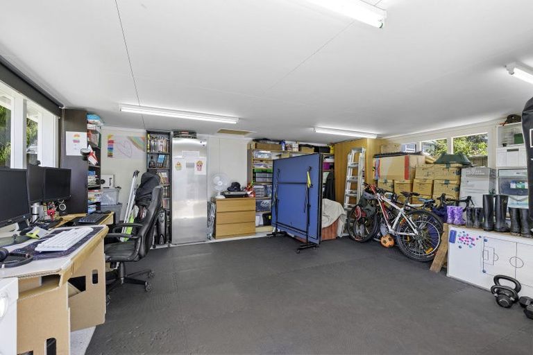 Photo of property in 30 Beaumont Avenue, Alicetown, Lower Hutt, 5010