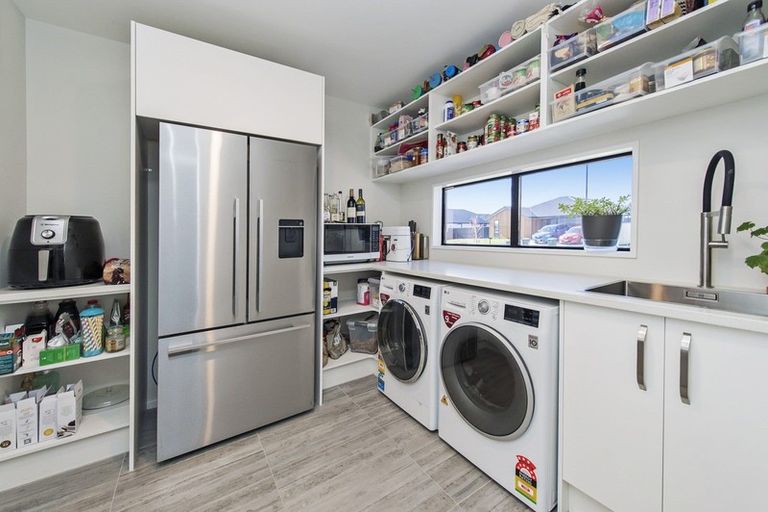 Photo of property in 8 Flock Street, Rolleston, 7615