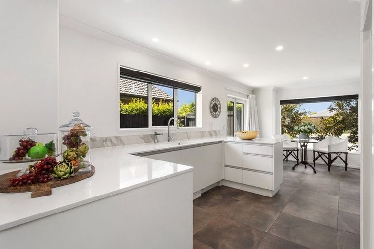 Photo of property in 49 Mokihi Gardens, Hillmorton, Christchurch, 8024