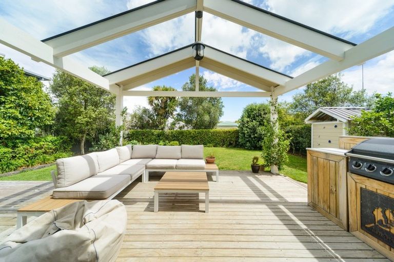 Photo of property in 3 Karaka Street, Hokowhitu, Palmerston North, 4410