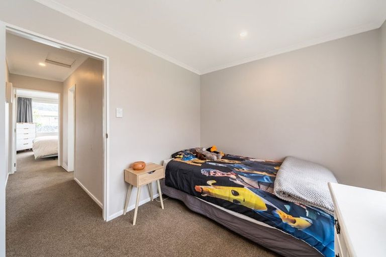 Photo of property in 5a Maire Street, Wainuiomata, Lower Hutt, 5014