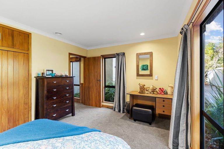 Photo of property in 445a Ruahine Street, Terrace End, Palmerston North, 4410