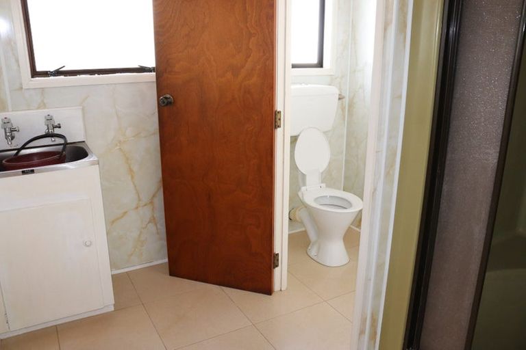 Photo of property in 7a Litchfield Place, Clarks Beach, 2122