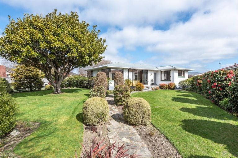 Photo of property in 19 Maple Street, Bishopdale, Christchurch, 8053