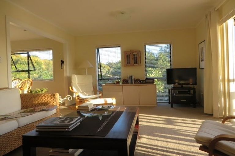 Photo of property in 1/10 Ashcraig Court, Torbay, Auckland, 0630