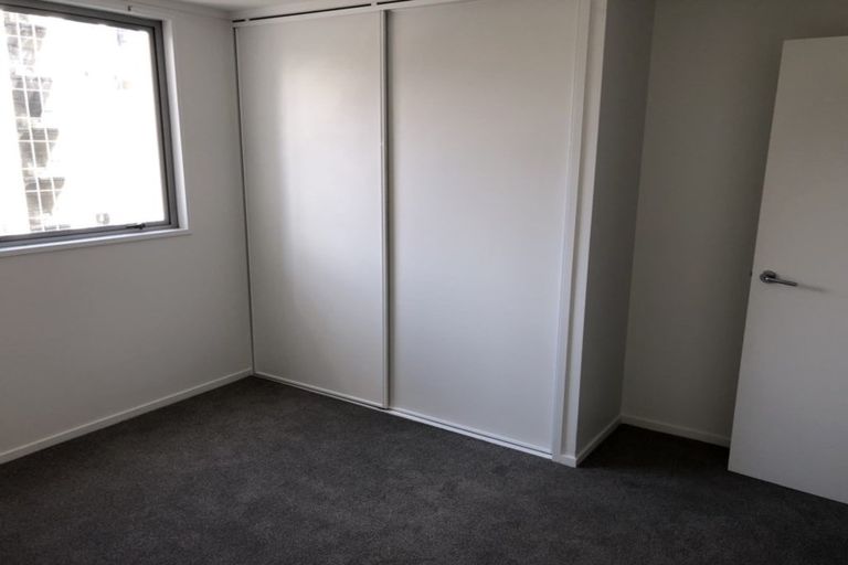 Photo of property in H47 Apartments, 801/47 Hobson Street, Auckland Central, Auckland, 1010