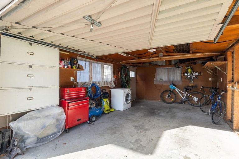 Photo of property in 218 Vogel Street, Roslyn, Palmerston North, 4414