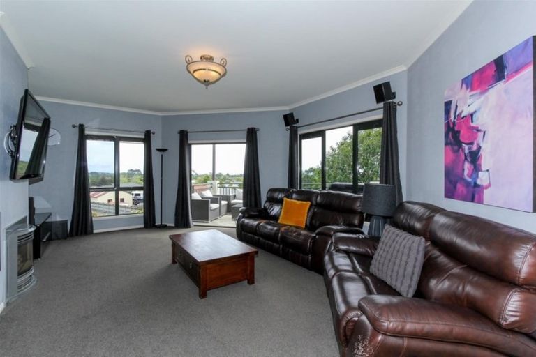 Photo of property in 27a Shelter Grove, Frankleigh Park, New Plymouth, 4310